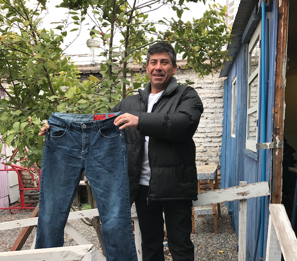 Personas en situación de calle recibieron primera donación de jeans y continúa recolección durante septiembre